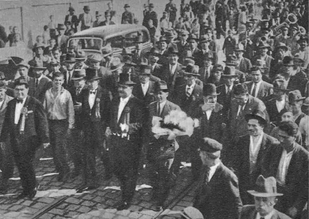 The Congress of Association General Union of Roma in Romania. Bucharest, Romania, 1935.