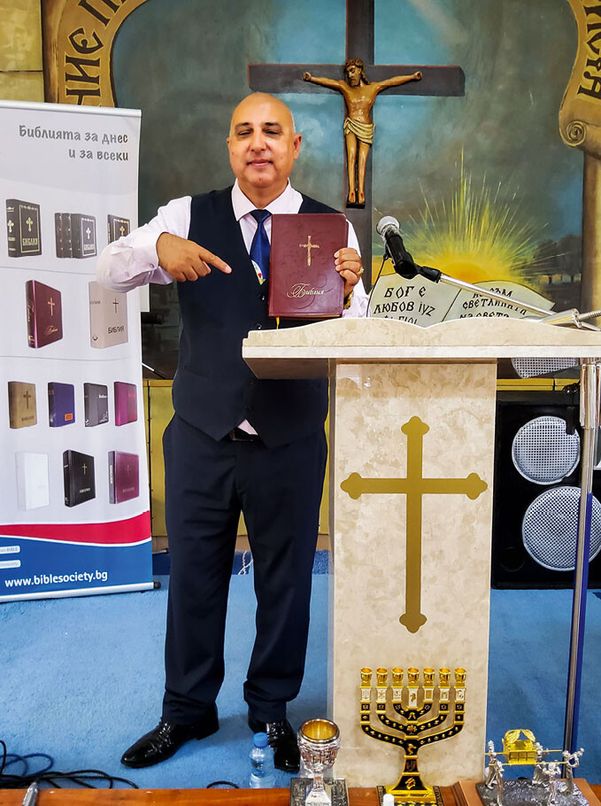 The pastor of a Romani Baptist church, Lom, 2021.