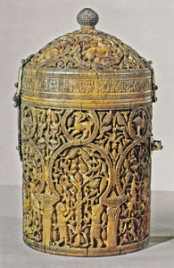 Pyxis, datable 1004â8, ivory; Braga Cathedral, Portugal