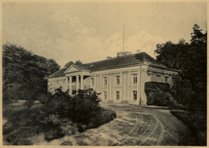 MielżyÅski Palace in Chobienice in the early twentieth century