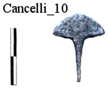Figure A199: Schematic crest with eyes (inv. N. 637443; after Manca et al. 2014, 56 n. 38).